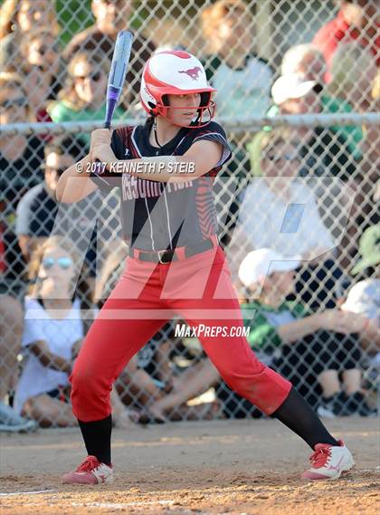 Thumbnail 3 in Assumption @ Morgan City (LHSAA 4A Regional Playoff) photogallery.