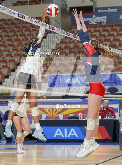 Thumbnail 1 in Phoenix Country Day vs. Scottsdale Christian Academy (AIA-2A Final) photogallery.