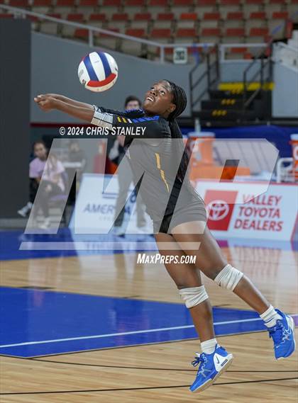 Thumbnail 1 in Phoenix Country Day vs. Scottsdale Christian Academy (AIA-2A Final) photogallery.