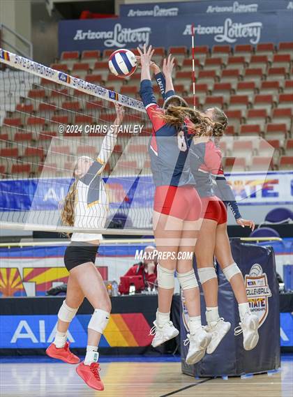 Thumbnail 2 in Phoenix Country Day vs. Scottsdale Christian Academy (AIA-2A Final) photogallery.
