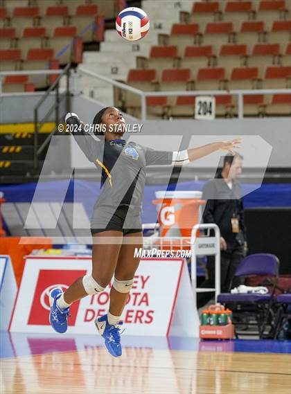 Thumbnail 1 in Phoenix Country Day vs. Scottsdale Christian Academy (AIA-2A Final) photogallery.