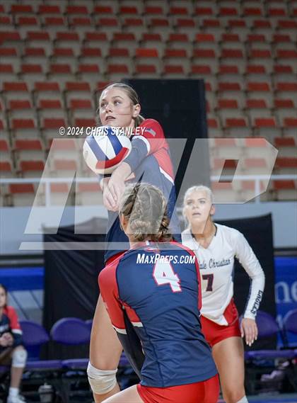 Thumbnail 3 in Phoenix Country Day vs. Scottsdale Christian Academy (AIA-2A Final) photogallery.