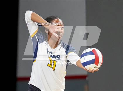 Thumbnail 1 in Phoenix Country Day vs. Scottsdale Christian Academy (AIA-2A Final) photogallery.
