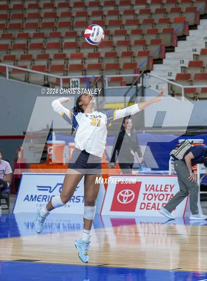 Thumbnail 1 in Phoenix Country Day vs. Scottsdale Christian Academy (AIA-2A Final) photogallery.
