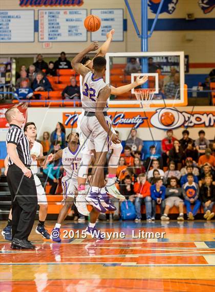 Thumbnail 2 in Quality Education Academy vs Huntington Prep (Marshall County Hoopfest) photogallery.
