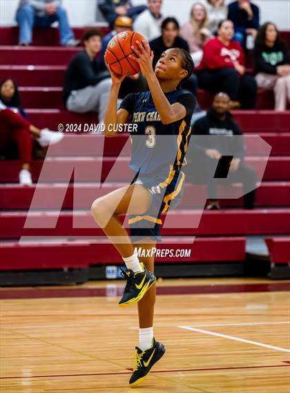 Thumbnail 2 in Woodgrove vs. William Penn Charter (Cassel's Holiday Classic) photogallery.