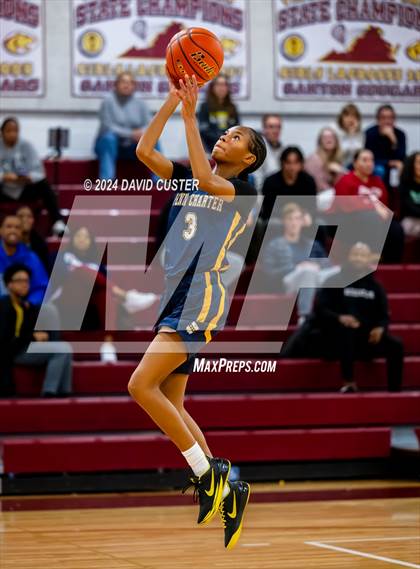Thumbnail 1 in Woodgrove vs. William Penn Charter (Cassel's Holiday Classic) photogallery.