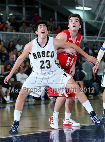 Thumbnail 2 in Mater Dei vs. St. John Bosco photogallery.