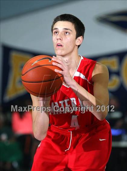 Thumbnail 2 in Mater Dei vs. St. John Bosco photogallery.