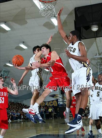 Thumbnail 3 in Mater Dei vs. St. John Bosco photogallery.