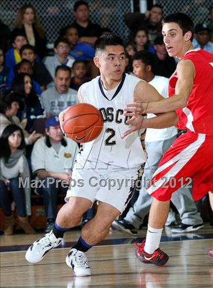 Thumbnail 3 in Mater Dei vs. St. John Bosco photogallery.