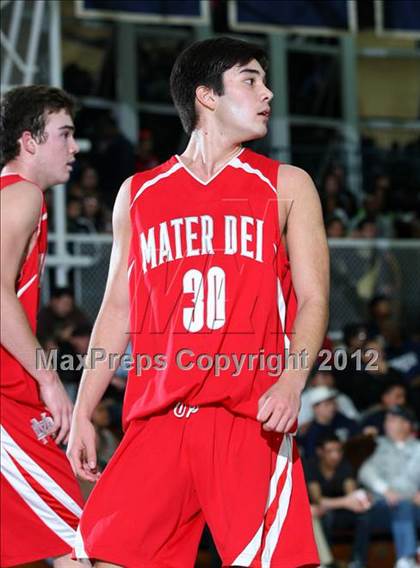 Thumbnail 3 in Mater Dei vs. St. John Bosco photogallery.