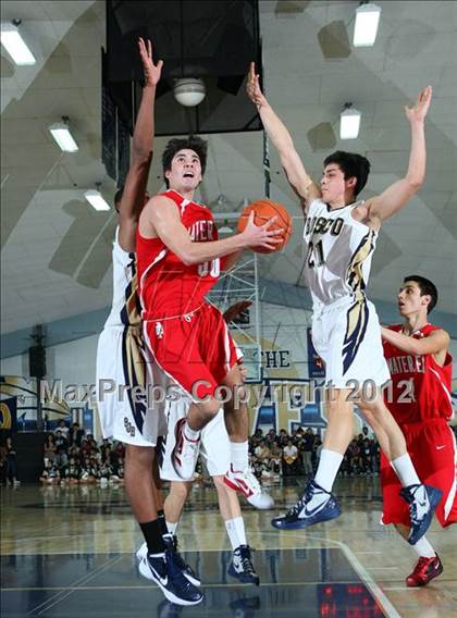 Thumbnail 2 in Mater Dei vs. St. John Bosco photogallery.