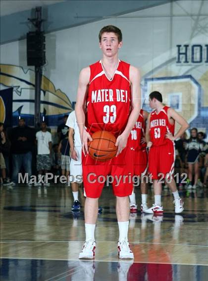Thumbnail 1 in Mater Dei vs. St. John Bosco photogallery.