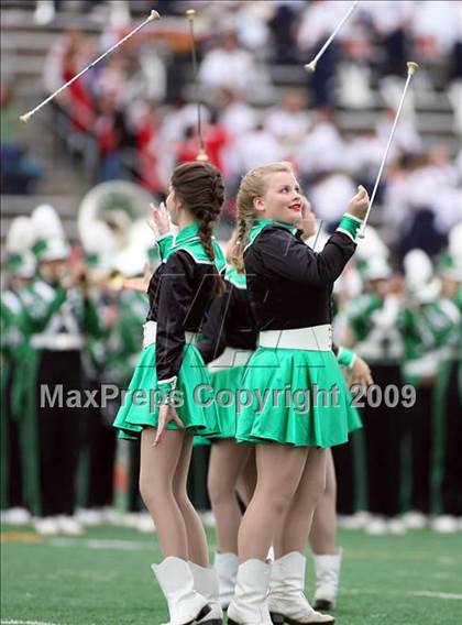 Thumbnail 1 in Midway vs. Longview (Texas 4A Region II Area Playoffs) photogallery.