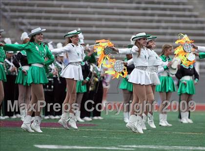 Thumbnail 3 in Midway vs. Longview (Texas 4A Region II Area Playoffs) photogallery.