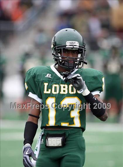 Thumbnail 2 in Midway vs. Longview (Texas 4A Region II Area Playoffs) photogallery.