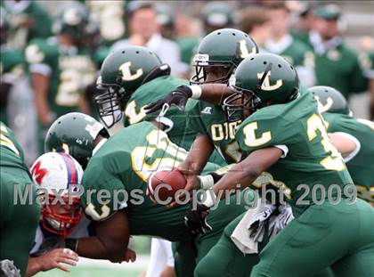 Thumbnail 3 in Midway vs. Longview (Texas 4A Region II Area Playoffs) photogallery.