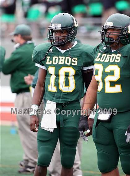 Thumbnail 2 in Midway vs. Longview (Texas 4A Region II Area Playoffs) photogallery.