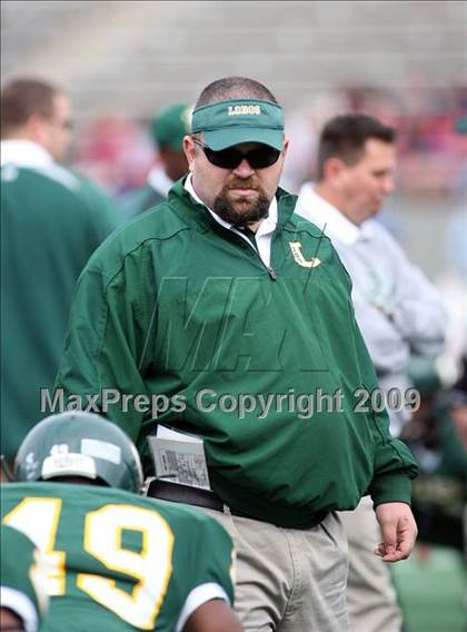 Thumbnail 3 in Midway vs. Longview (Texas 4A Region II Area Playoffs) photogallery.