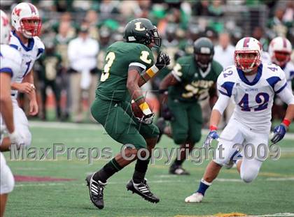 Thumbnail 3 in Midway vs. Longview (Texas 4A Region II Area Playoffs) photogallery.