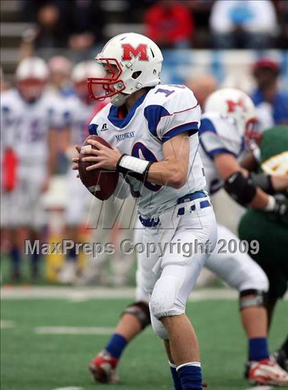 Thumbnail 3 in Midway vs. Longview (Texas 4A Region II Area Playoffs) photogallery.