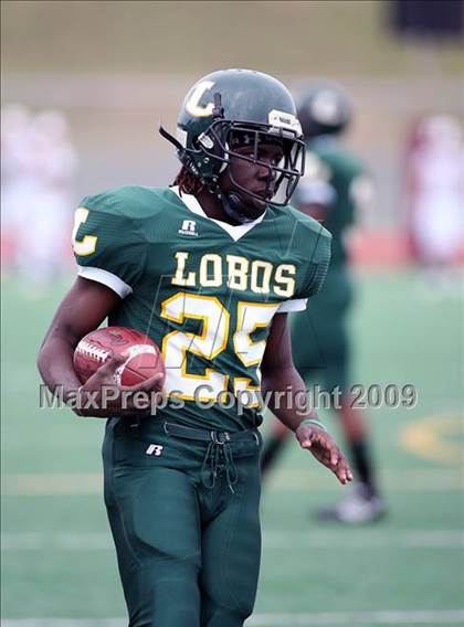 Thumbnail 1 in Midway vs. Longview (Texas 4A Region II Area Playoffs) photogallery.
