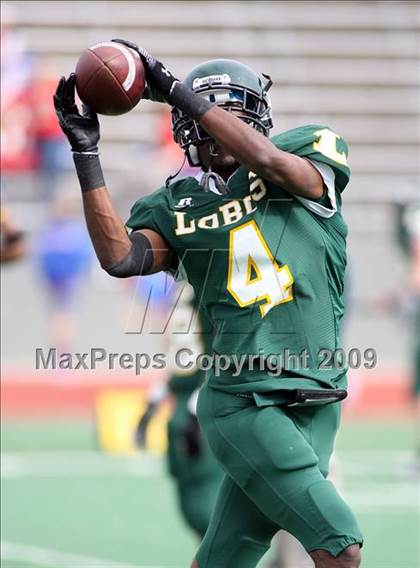 Thumbnail 2 in Midway vs. Longview (Texas 4A Region II Area Playoffs) photogallery.