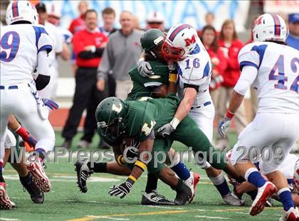 Thumbnail 2 in Midway vs. Longview (Texas 4A Region II Area Playoffs) photogallery.