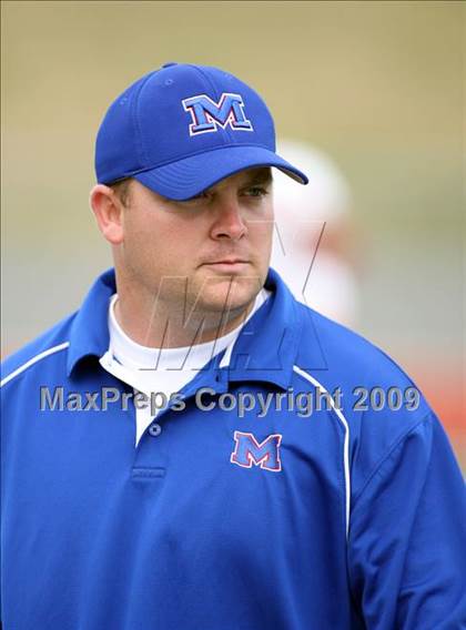 Thumbnail 2 in Midway vs. Longview (Texas 4A Region II Area Playoffs) photogallery.