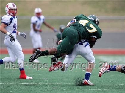 Thumbnail 2 in Midway vs. Longview (Texas 4A Region II Area Playoffs) photogallery.