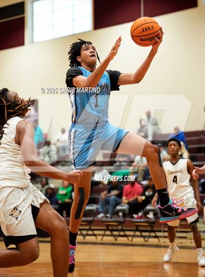Thumbnail 3 in Chapin vs Lower Richland (Cayce Roundball Classic) photogallery.