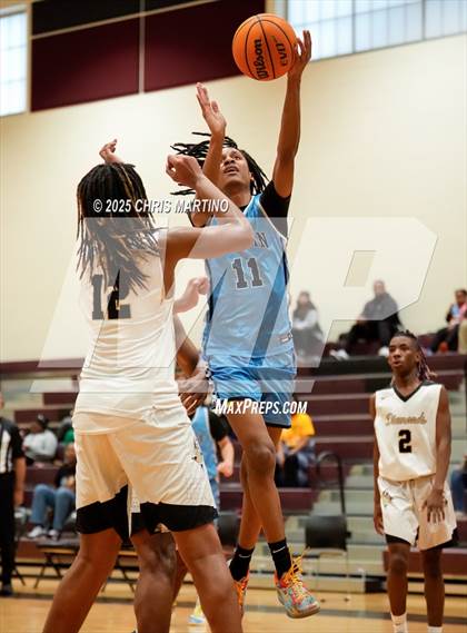 Thumbnail 3 in Chapin vs Lower Richland (Cayce Roundball Classic) photogallery.