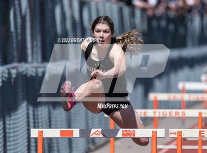 Thumbnail 3 in Erie Twilight Invitational - Girls Track Events photogallery.