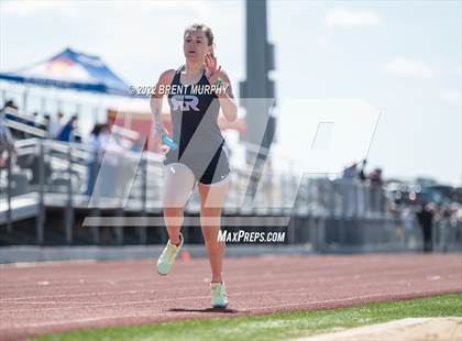 Thumbnail 3 in Erie Twilight Invitational - Girls Track Events photogallery.
