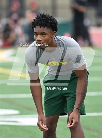 Thumbnail 3 in Mayfair vs. Long Beach Poly  (LB Poly Legends 7x7) photogallery.