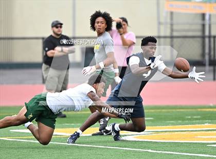 Thumbnail 3 in Mayfair vs. Long Beach Poly  (LB Poly Legends 7x7) photogallery.