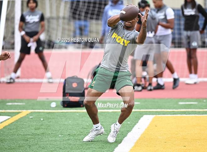 Photo 11 in the Mayfair vs. Long Beach Poly (LB Poly Legends 7x7) Photo ...