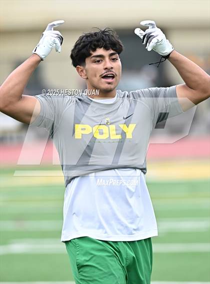 Thumbnail 3 in Mayfair vs. Long Beach Poly  (LB Poly Legends 7x7) photogallery.