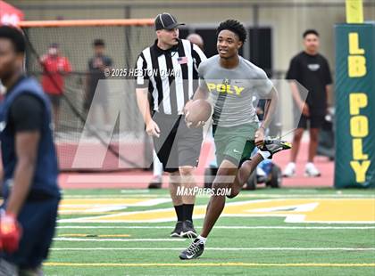 Thumbnail 1 in Mayfair vs. Long Beach Poly  (LB Poly Legends 7x7) photogallery.