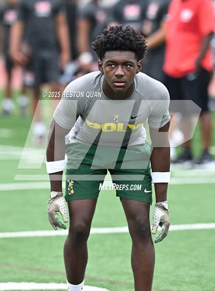Thumbnail 2 in Mayfair vs. Long Beach Poly  (LB Poly Legends 7x7) photogallery.