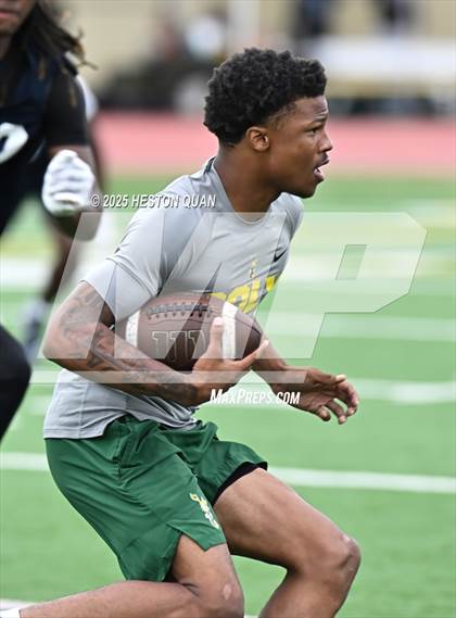 Thumbnail 3 in Mayfair vs. Long Beach Poly  (LB Poly Legends 7x7) photogallery.