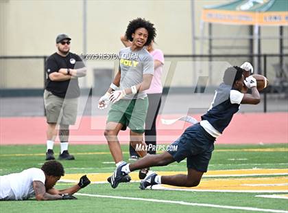 Thumbnail 3 in Mayfair vs. Long Beach Poly  (LB Poly Legends 7x7) photogallery.