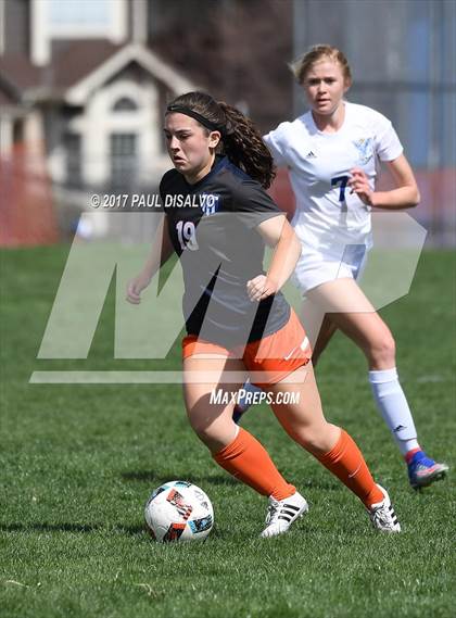 Thumbnail 3 in Legend vs Highlands Ranch photogallery.