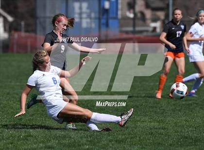 Thumbnail 2 in Legend vs Highlands Ranch photogallery.