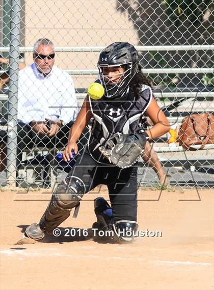 Thumbnail 3 in Monrovia vs South Pasadena photogallery.
