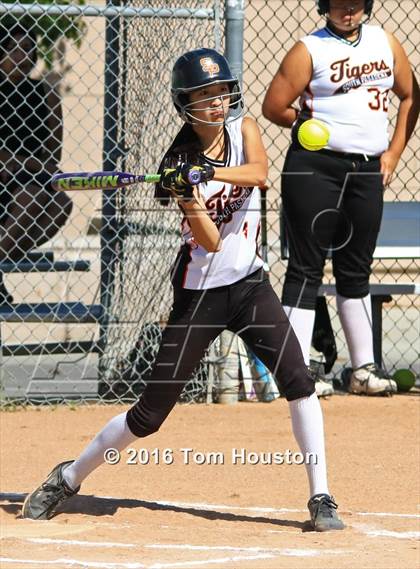 Thumbnail 3 in Monrovia vs South Pasadena photogallery.