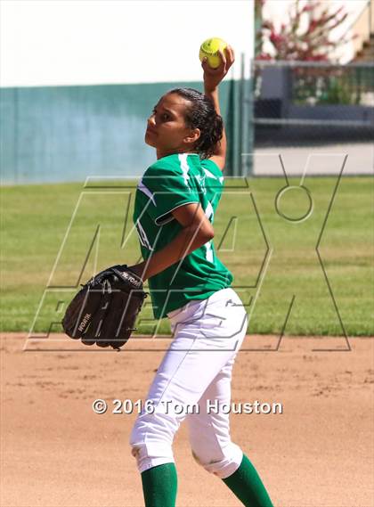 Thumbnail 3 in Monrovia vs South Pasadena photogallery.