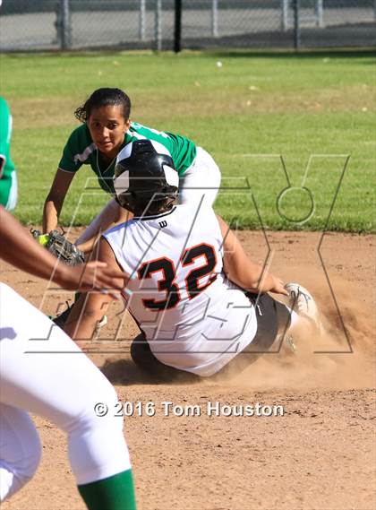Thumbnail 3 in Monrovia vs South Pasadena photogallery.