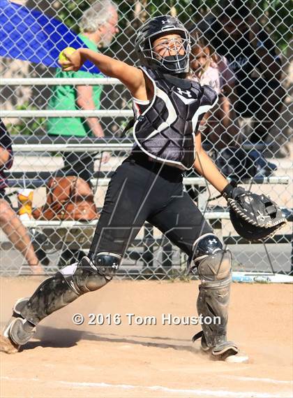 Thumbnail 3 in Monrovia vs South Pasadena photogallery.